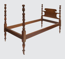 Load image into Gallery viewer, FINE PAIR OF TIGER MAPLE PINEAPPLE CARVED TWIN BEDS BY ISRAEL SACKS FURNITURE CO