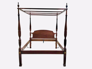 20TH C HENKEL HARRIS QUEEN SIZE MAHOGANY RICE CARVED PLANTATION TESTER BED