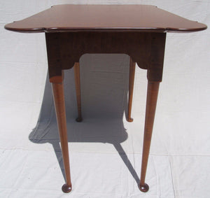 QUEEN ANNE STYLE ELDRED WHEELER QUILTED & TIGER MAPLE PORRINGER TOP TABLE