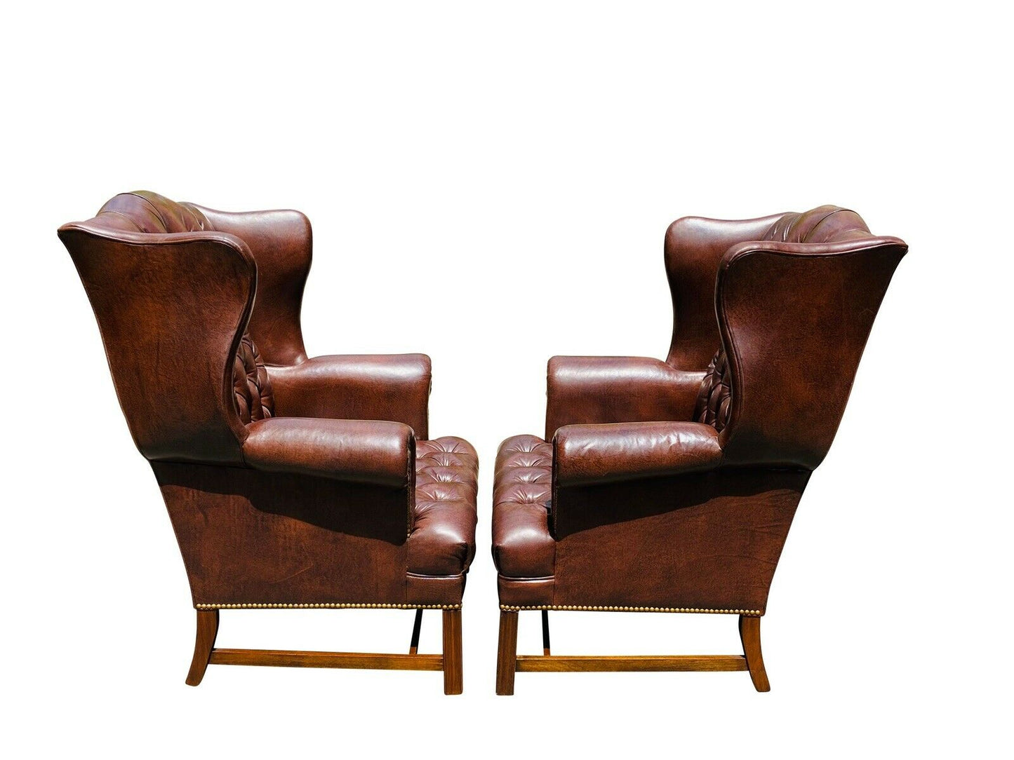 20TH C CHIPPENDALE ANTIQUE STYLE OX BLOOD RED TUFTED LEATHER PAIR OF WING CHAIRS