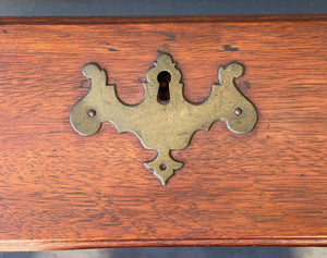 Antique Queen Anne Pennsylvania Walnut Dressing Table / Lowboy With Trifid Feet