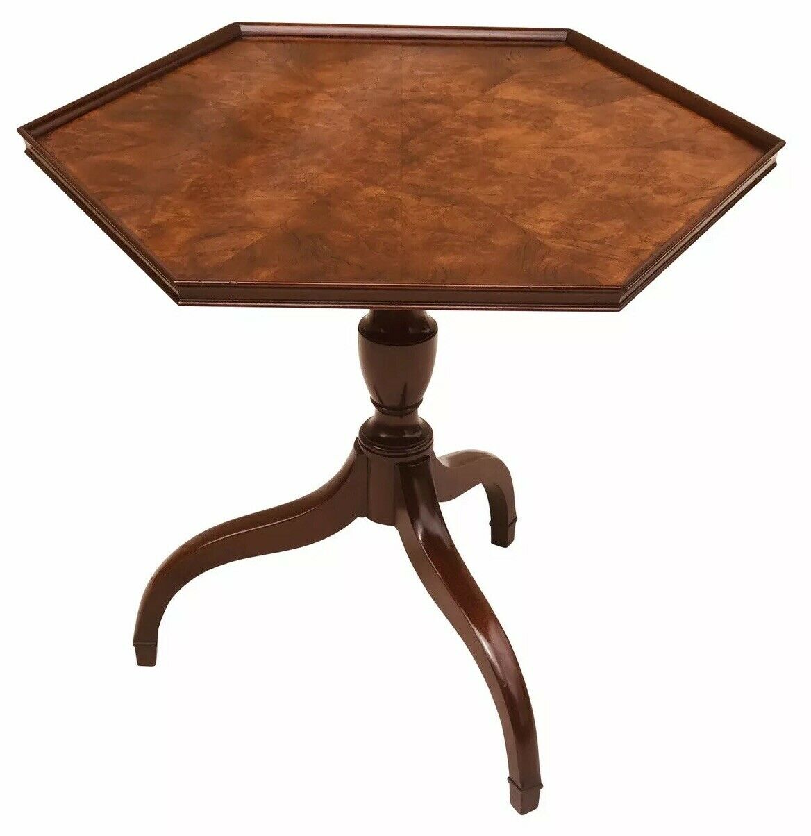 20TH C GEORGIAN ANTIQUE STYLE BURLED WALNUT SPIDER LEG STAND / TEA TABLE