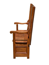Load image into Gallery viewer, 18th C Antique Queen Anne Connecticut Tilt Top Tavern / Hutch Table