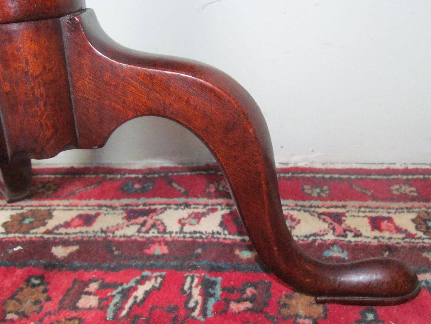 18TH CENTURY CHIPPENDALE SCALLOPED TRAY TOP MAHOGANY KETTLE STAND-OUTSTANDING!