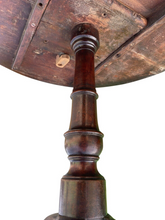 Load image into Gallery viewer, Important Queen Anne Walnut Tea Table - Charleston South Carolina Circa 1760