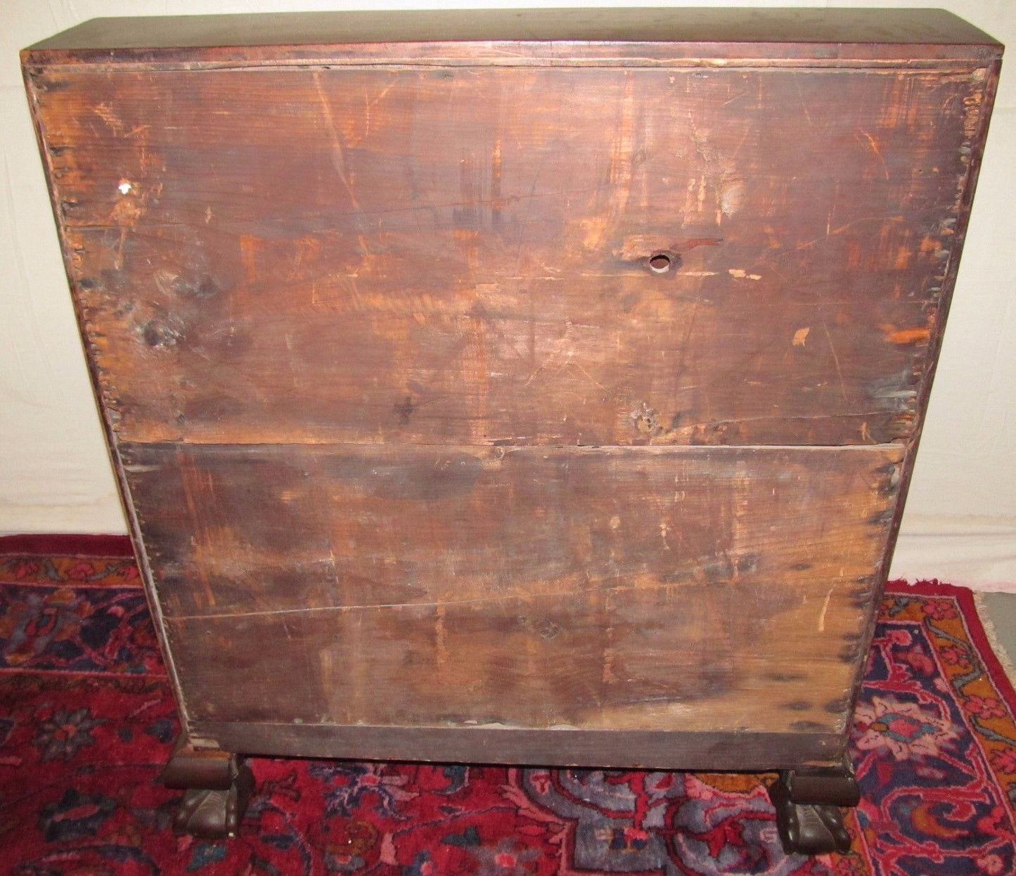 18TH CENTURY CHIPPENDALE MAHOGANY OXBOW DESK ON RARE BANDY BALL & CLAW FEET