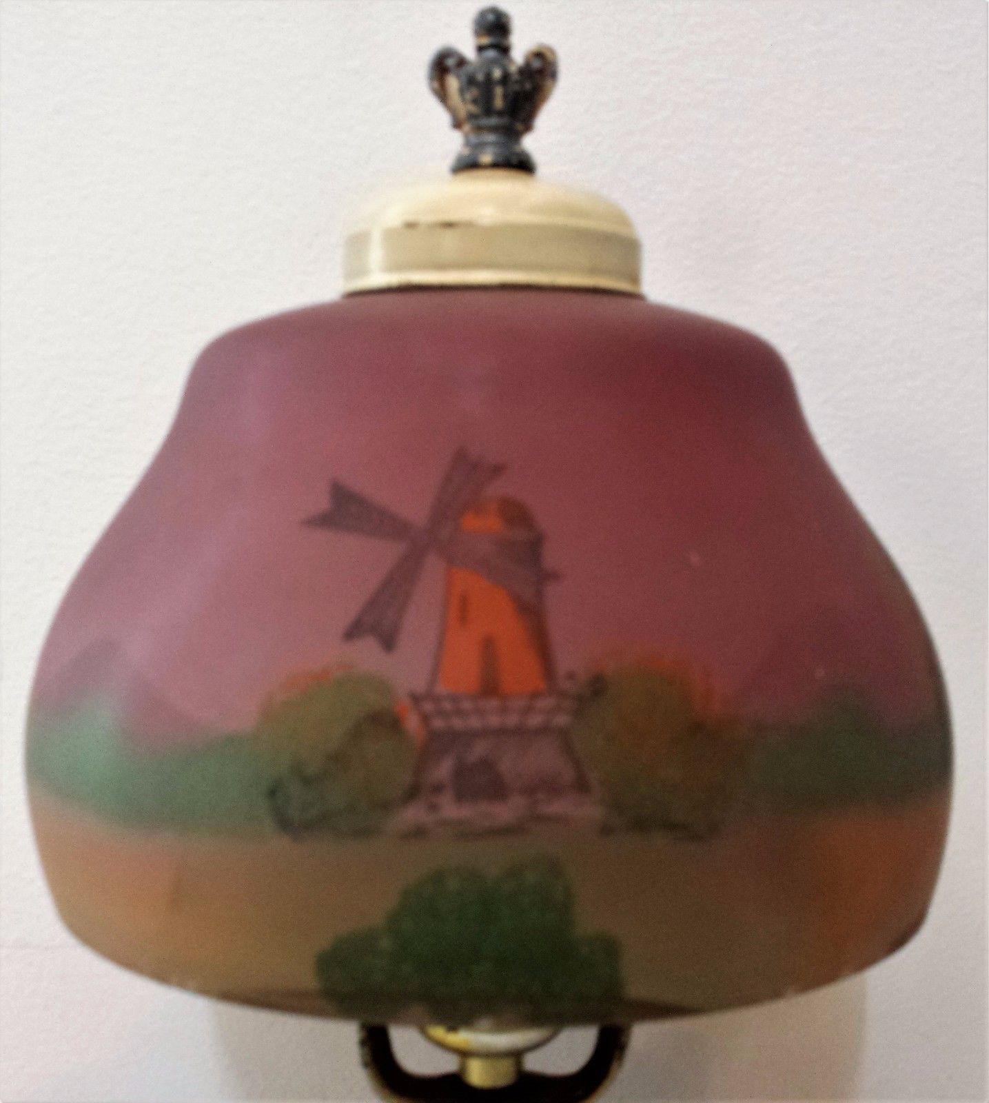 ORIGINAL MOE BRIDGES ART NOUVEAU REVERSE PAINTED LAMP