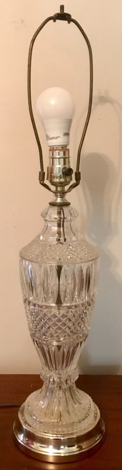 VINTAGE NEO-CLASSICAL STYLE WATERFORD HAND CUT LEADED CRYSTAL LAMP W/ SILK SHADE