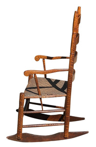 18TH C ANTIQUE NEW ENGLAND QUEEN ANNE TIGER MAPLE LADDER BACK ROCKING CHAIR