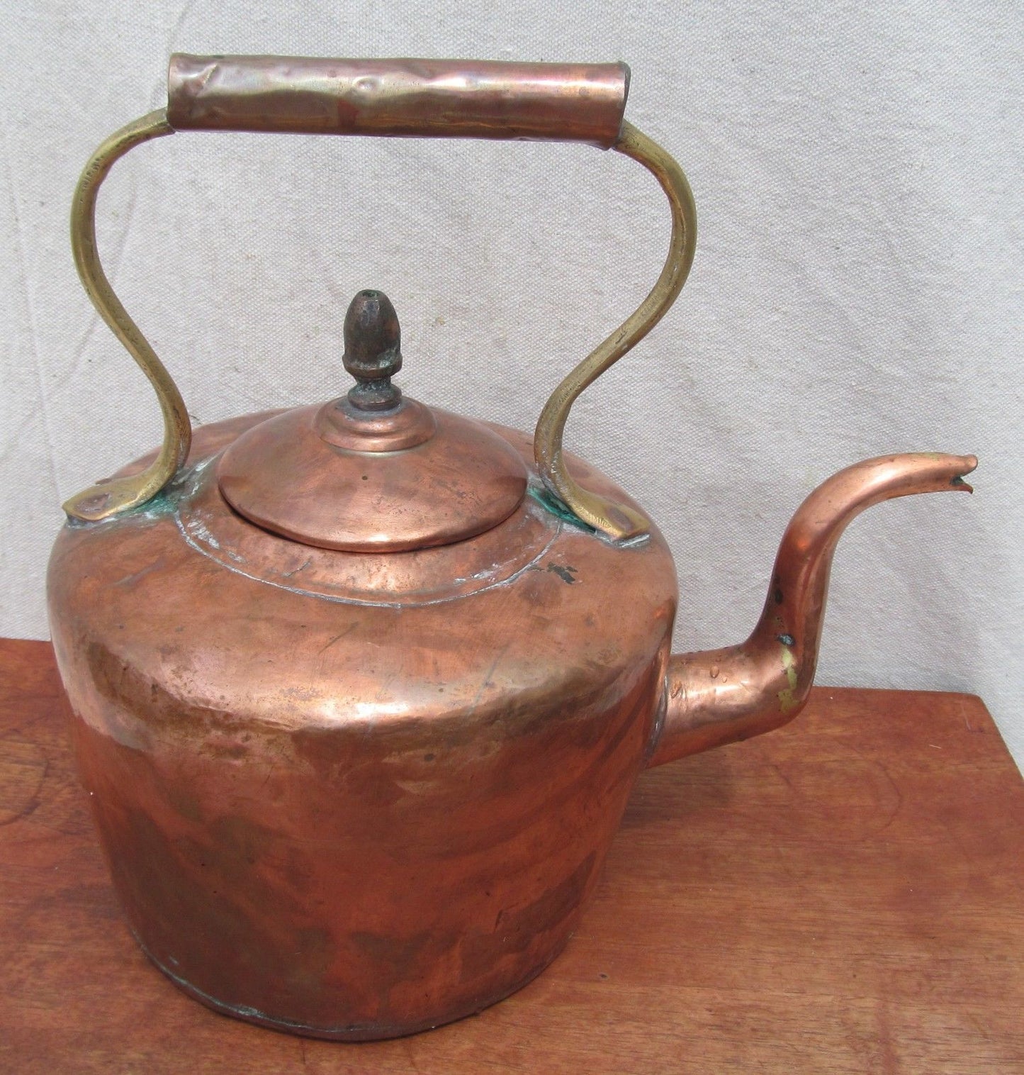 EARLY 19TH CENTURY COPPER TEA KETTLE