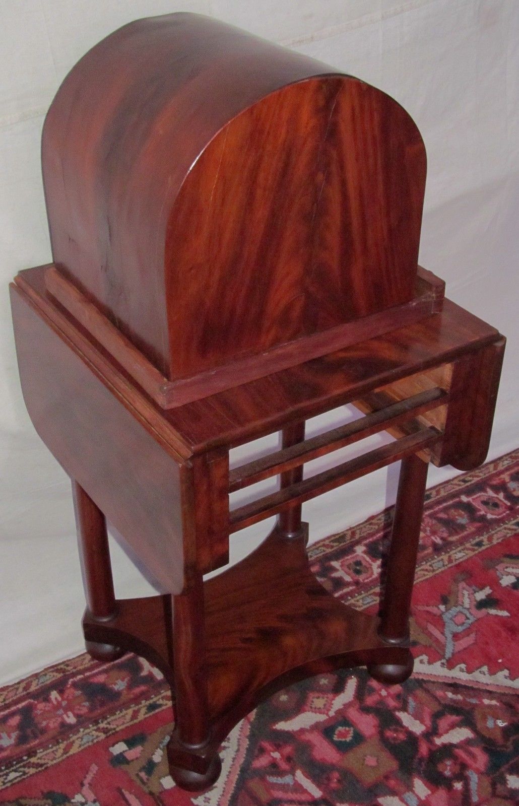 FEDERAL MAHOGANY SOW BELLY WORK TABLE ATTRIBUTED TO ISSAC VOSE - BOSTON MASS