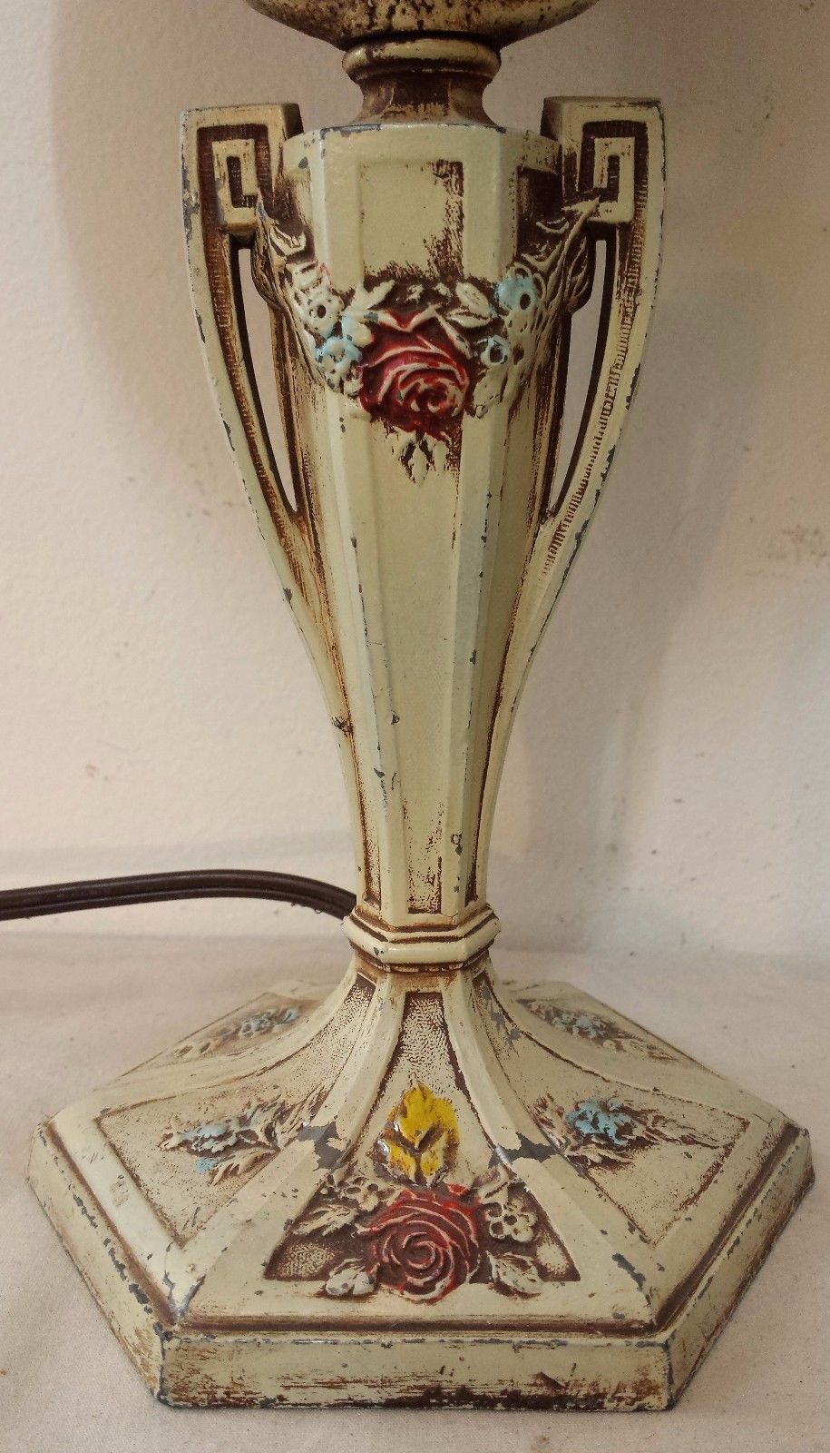 ORIGINAL MOE BRIDGES ART NOUVEAU REVERSE PAINTED LAMP