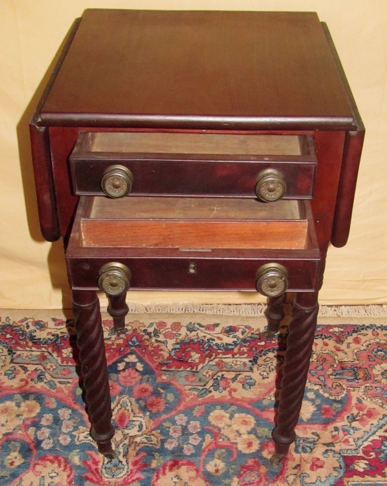 FINE SHERATON PERIOD DIMINUTIVE SALEM MASSACHUSETTS MAHOGANY WORK TABLE-ORIGINAL