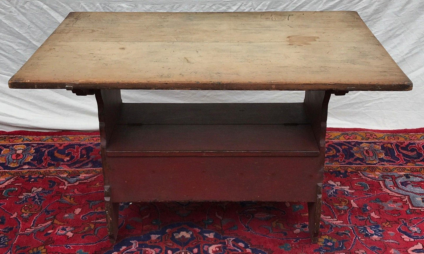 18TH CENTURY HUDSON RIVER VALLEY HUTCH TABLE IN OLD RED PAINT FINISH