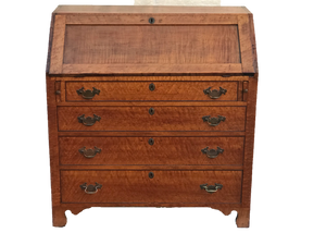 18TH C. CHIPPENDALE TIGER MAPLE & BIRDS EYE MAPLE SLANT LID SECRETARY DESK