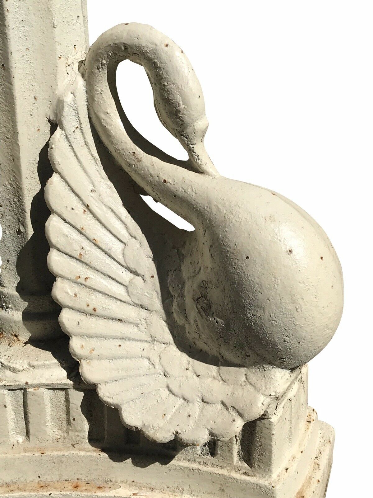 20TH C VINTAGE CAST IRON FIGURAL SWAN BIRD BATH ~ GARDEN / ARCHITECTURAL