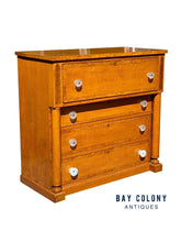 Load image into Gallery viewer, Late 18th Century Antique Pennsylvania Federal Tiger Maple Chest of Drawers - Rare Knobs