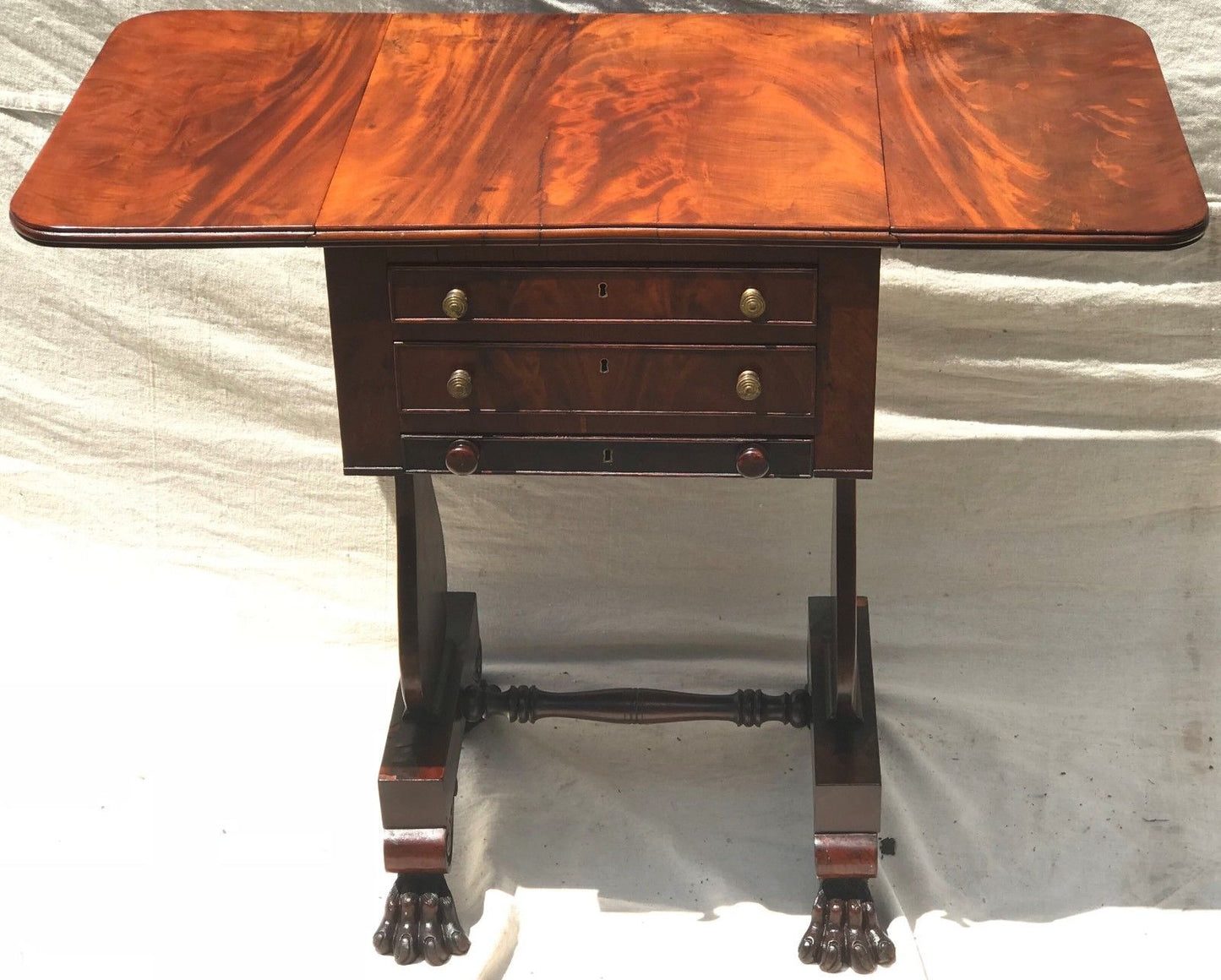 EARLY 19TH C. CLASSICAL MAHOGANY WORK TABLE BY ISAAC VOSE & THOMAS WIGHTMAN