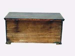 18TH C ANTIQUE CHIPPENDALE 6 BOARD PAINTED BLANKET BOX ~ PENNSYLVANIA FOLK PAINT