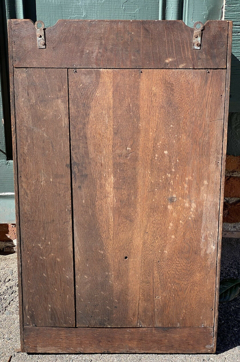 19TH C ANTIQUE VICTORIAN TIGER OAK WALL HANGING BATHROOM MEDICINE CABINET