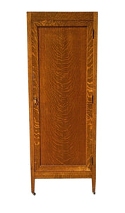 19th Century Antique Tiger Oak Victorian Wardrobe / Cabinet