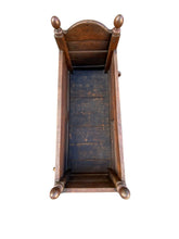 Load image into Gallery viewer, 17TH C ANTIQUE WILLIAM &amp; MARY PANELED OAK CARVED CRADLE ~ PLYMOUTH COLONY 1686