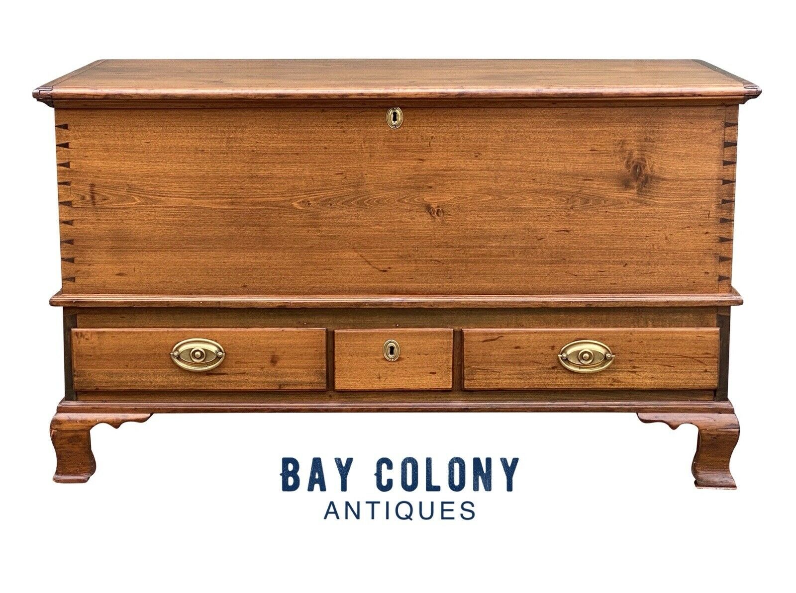 Blanket chest best sale with drawers