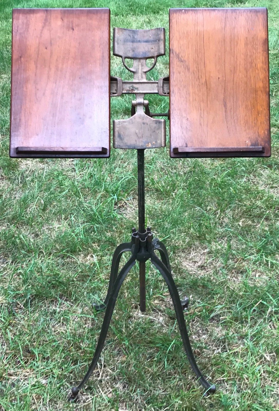 VICTORIAN CAST IRON AND WALNUT ADJUSTABLE DICTIONARY STAND BY RM LAMBIE NEW YORK