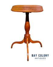 Load image into Gallery viewer, 19th C Antique Federal Period Cherry Candlestand / End Table With Ovolo Top