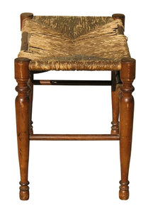 19TH C ANTIQUE SHERATON NEW ENGLAND RUSH WOVEN SEAT STOOL