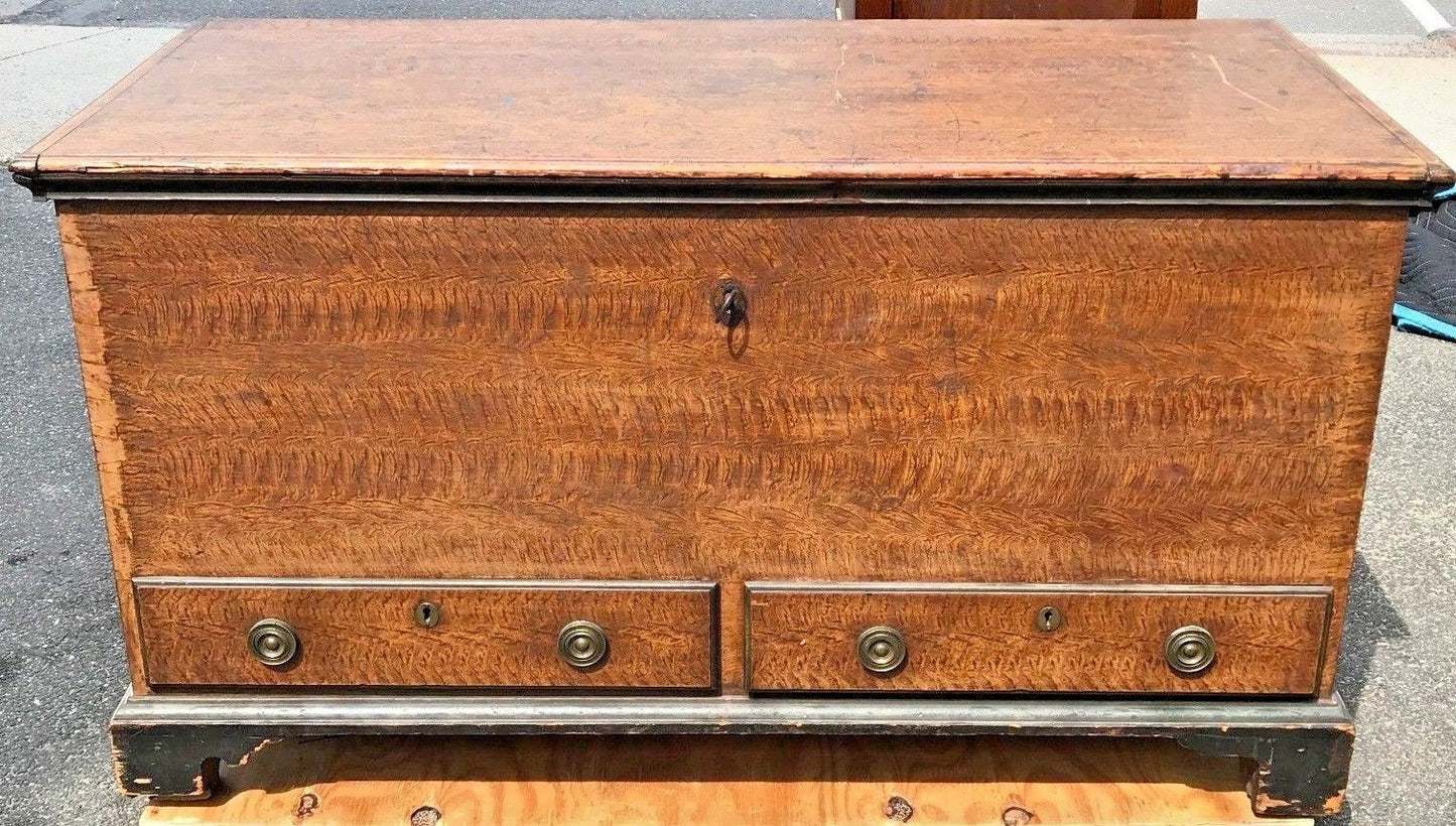 18TH C. CHIPPENDALE DOVETAILED SIGNED BLANKET BOX - RARE OCHRE PAINT SURFACE