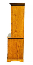 Load image into Gallery viewer, 20TH C CHIPPENDALE ANTIQUE STYLE TIGER MAPLE 6 DRAWER TV CABINET / LINEN PRESS