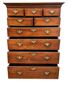 18th C Antique Pennsylvania Walnut Chippendale Chest of Drawers / Dresser