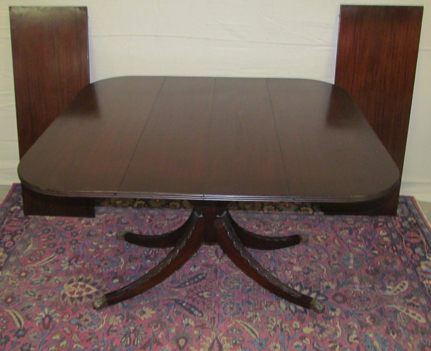 5 PIECE CHIPPENDALE STYLE MAHOGANY DINING ROOM SET BY CHARAK FURNITURE CO