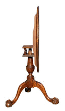 Load image into Gallery viewer, 18th C Antique Philadelphia Chippendale Walnut Dish Top Tea Table - Tilt Top