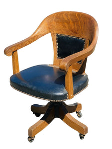 19TH C ANTIQUE VICTORIAN TIGER OAK LEATHER SEAT SWIVEL OFFICE DESK CHAIR