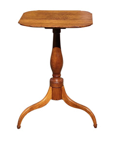 19th C Antique Federal Period Cherry Candlestand / End Table With Ovolo Top