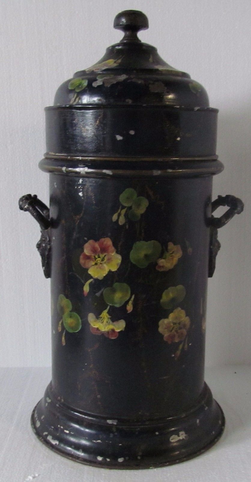 ANTIQUE 19TH CENTURY TOLE PAINTED BOTTLE COOLER WITH PORCELAIN LINED INTERIOR