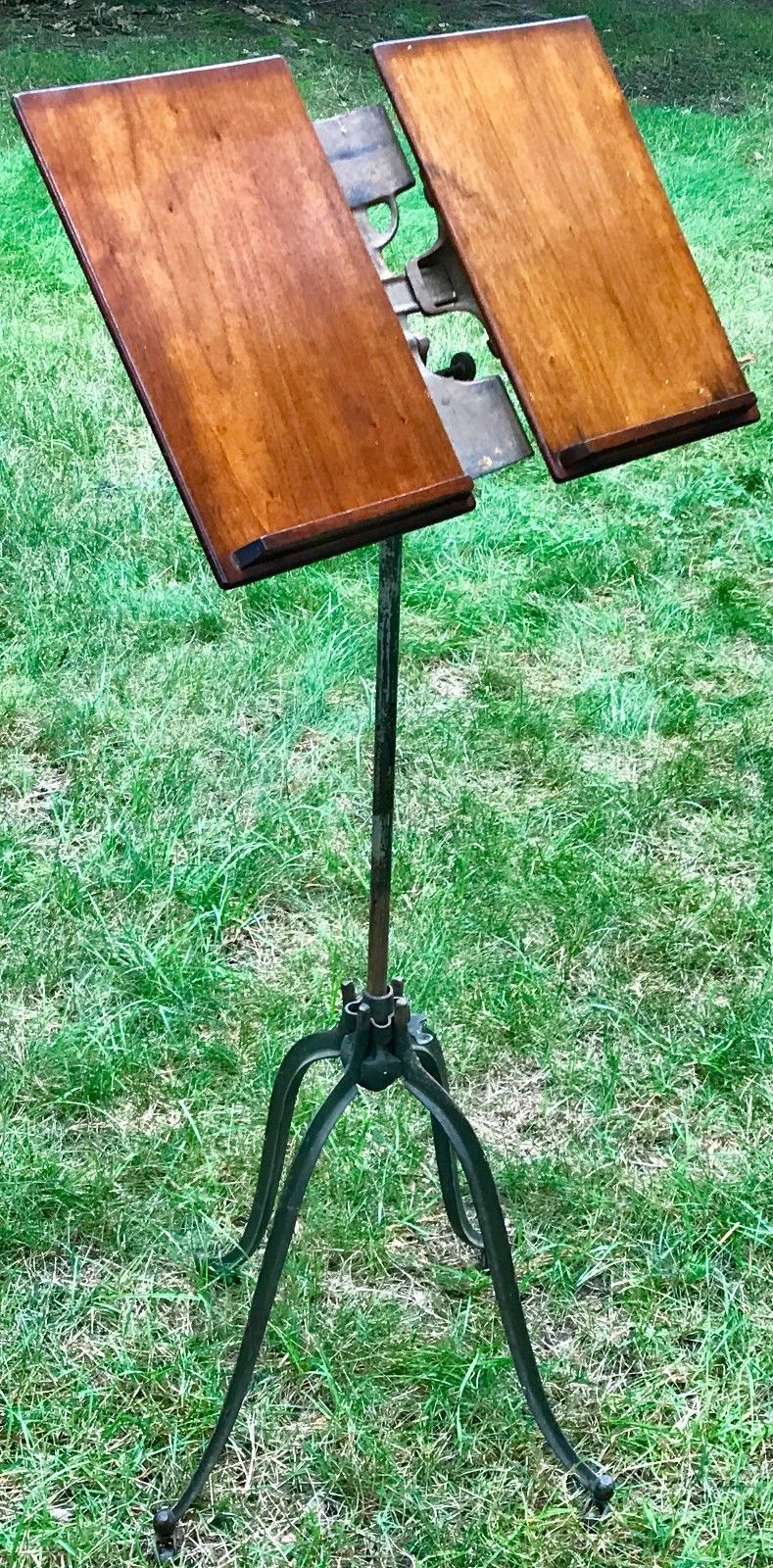 VICTORIAN CAST IRON AND WALNUT ADJUSTABLE DICTIONARY STAND BY RM LAMBIE NEW YORK