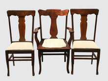 Load image into Gallery viewer, EARLY 20TH CENTURY SET OF 6 OAK T-BACK CHAIRS BY UNION CHAIR CO. BROOKLYN, NY.
