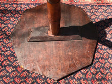 Load image into Gallery viewer, IMPORTANT WILLIAM &amp; MARY EARLY 18TH CENTURY CANDLESTAND WITH RARE STRETCHER BASE