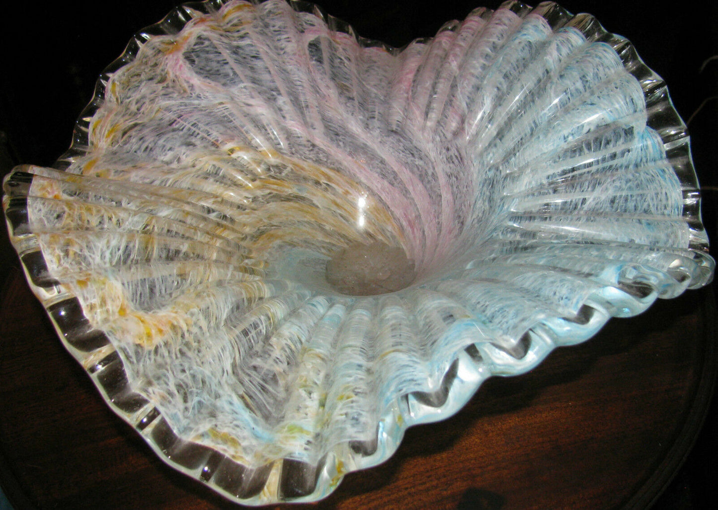 MONUMENTAL14 1/2" WIDE VENETIAN LAVORAZIONE ART GLASS CENTERPIECE