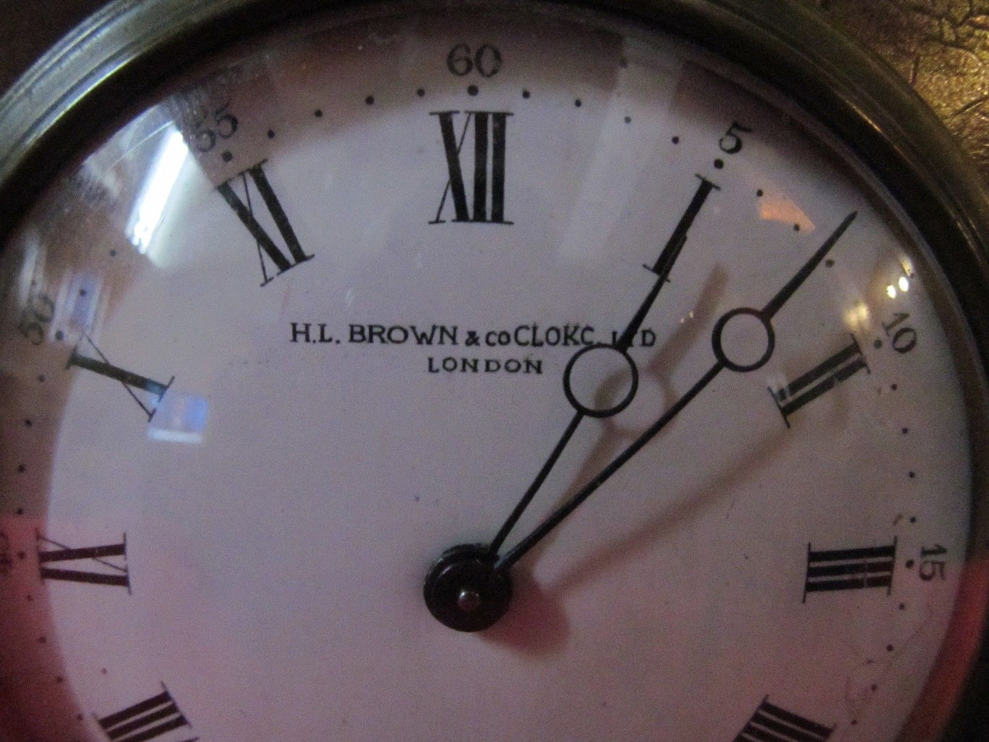 FINELY INLAID ANTIQUE EDWARDIAN MAHOGANY DESK CLOCK BY H. L. BROWN ENGLAND