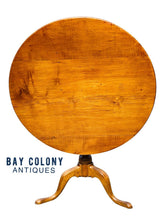 Load image into Gallery viewer, 18TH C ANTIQUE QUEEN ANNE NEW ENGLAND TIGER MAPLE TILT TOP TEA TABLE