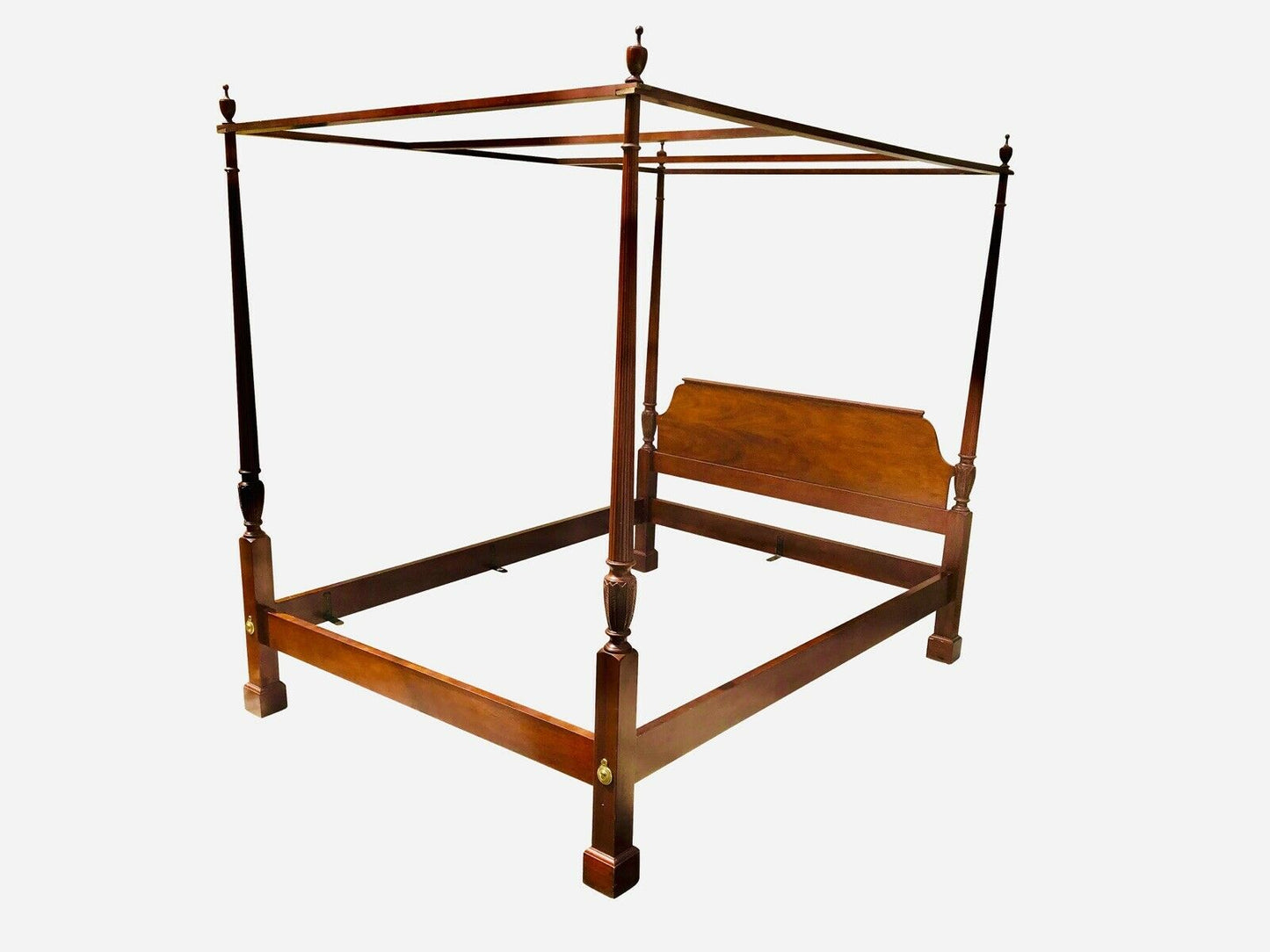 20TH C QUEEN SIZE MAHOGANY PLANTATION TESTER / CANOPY BED ~~ BAKER FURNITURE