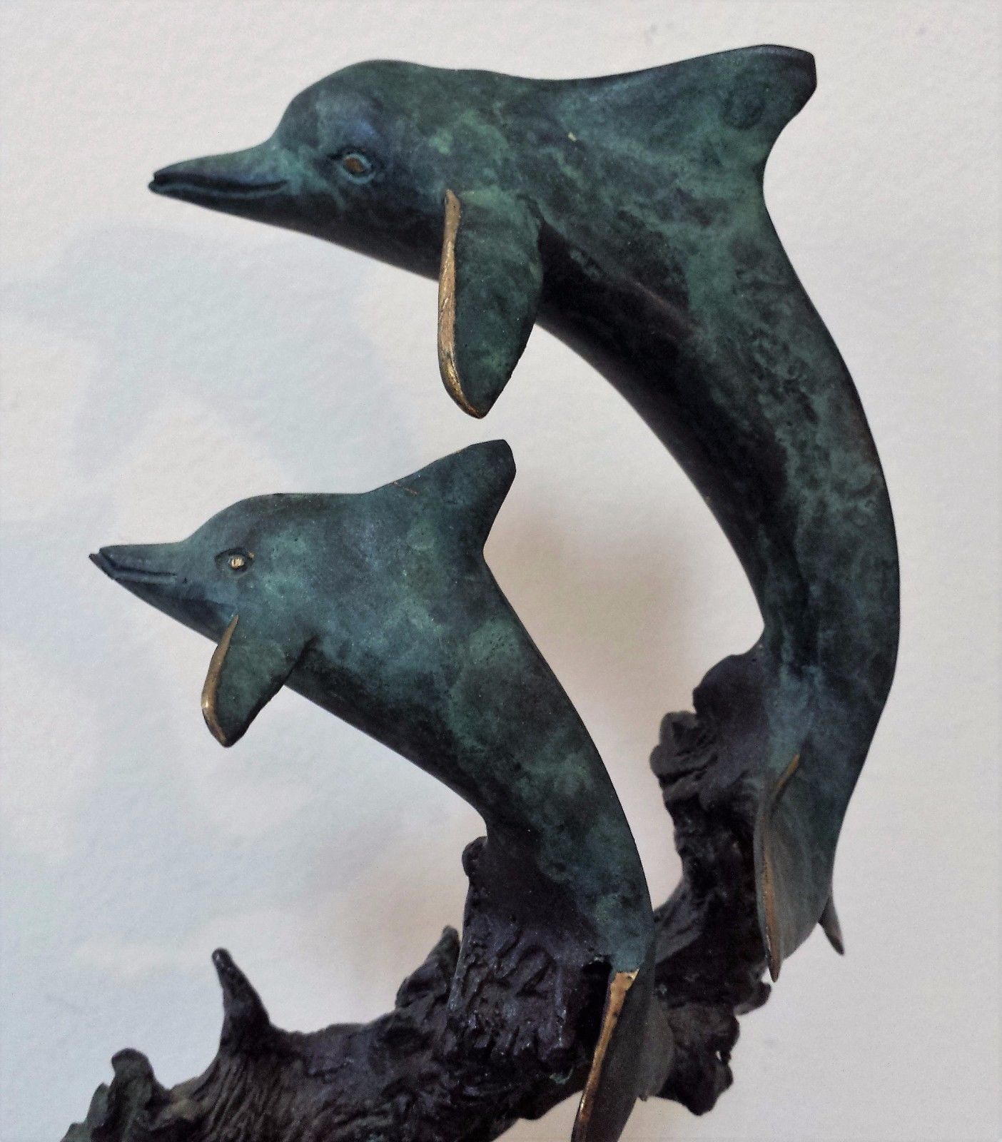 BRONZE STATUE OF DOLPHINS ON REEF BY FAMED NATURALIST ARTIST DAN PARKER-FABULOUS