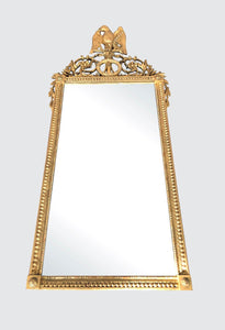 IMPORTANT FEDERAL PERIOD AMERICAN MIRROR WITH EAGLE & 13 STAR SHIELD GOLD GILTED