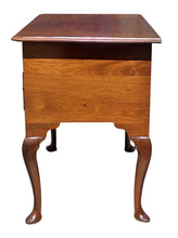 Load image into Gallery viewer, 18th C Antique Queen Anne Delaware River Valley Mahogany Dressing Table / Lowboy