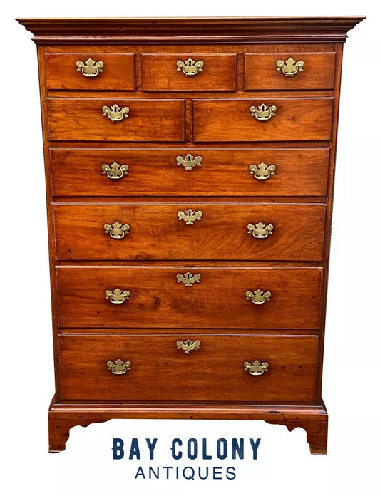 18th C Antique Pennsylvania Walnut Chippendale Chest of Drawers / Dresser