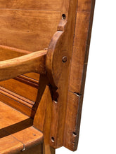 Load image into Gallery viewer, 18th C Antique Queen Anne Connecticut Tilt Top Tavern / Hutch Table